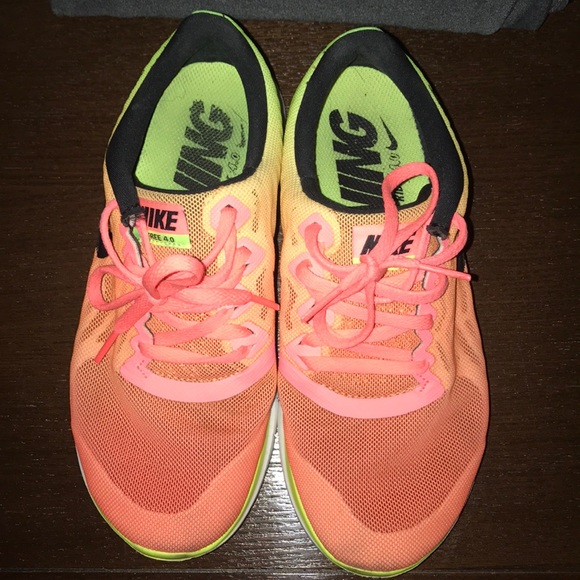 Nike Free - Picture 2 of 4